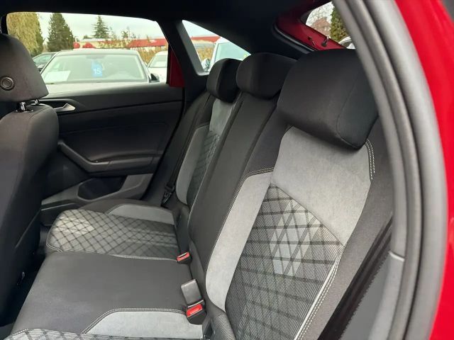 Volkswagen Taigo DSG R-Line