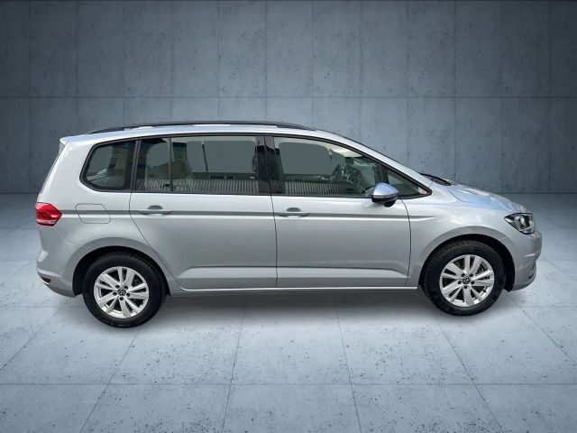 Volkswagen Touran 1.5 TSI Comfortline