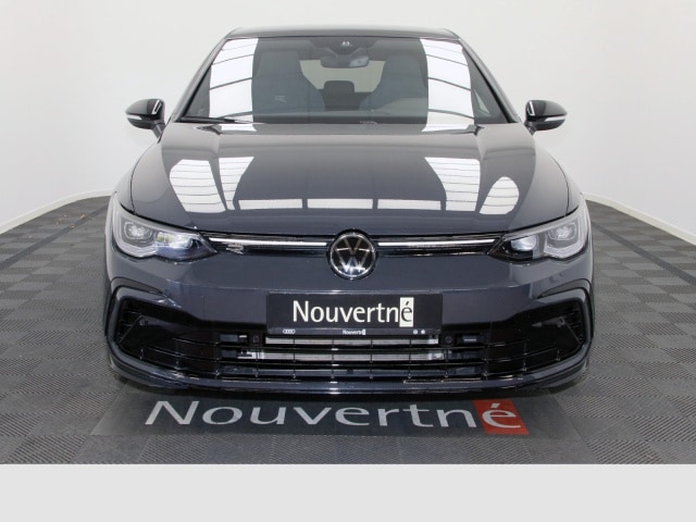 Volkswagen Golf 1.5 eTSI Golf VIII R-Line