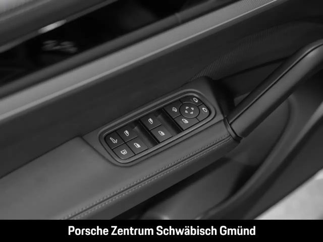 Porsche Cayenne Coupé E-Hybrid