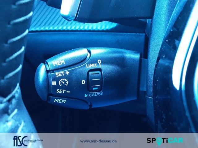 Peugeot 2008 Allure Pack