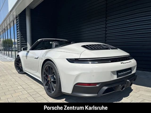 Porsche 992 Cabrio Carrera GTS