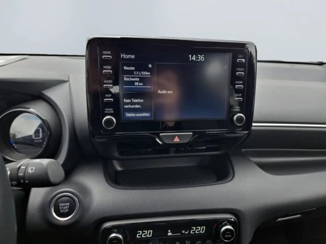 Toyota Yaris Hatchback Style