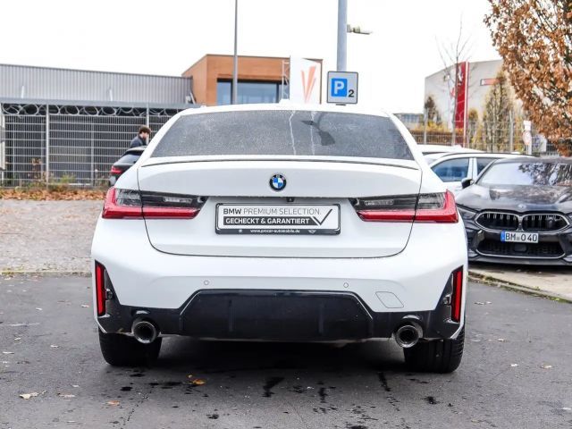 BMW 330 330i M-Sport Sedan