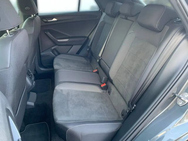 Volkswagen T-Roc 1.5 TSI DSG R-Line