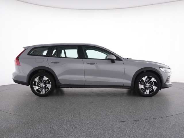 Volvo V60 Cross Country CC