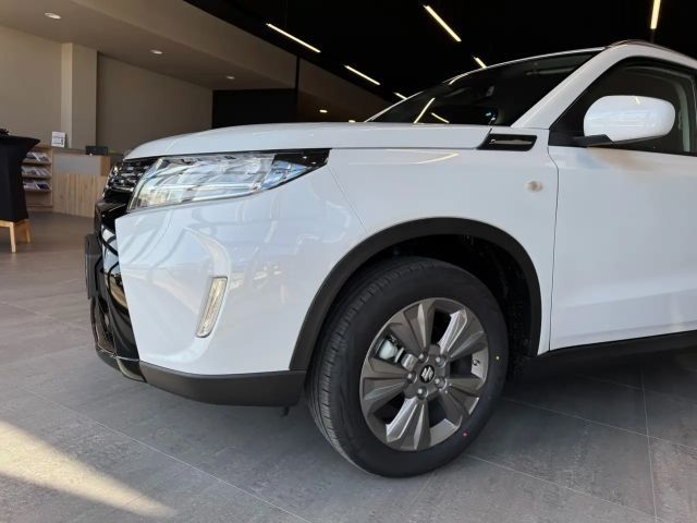 Suzuki Vitara AllGrip Hybrid Shine