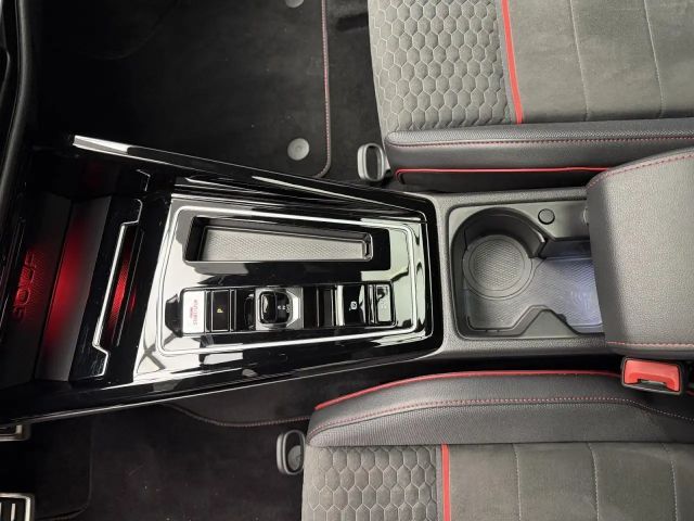 Volkswagen Golf 2.0 TSI DSG GTI Golf VIII