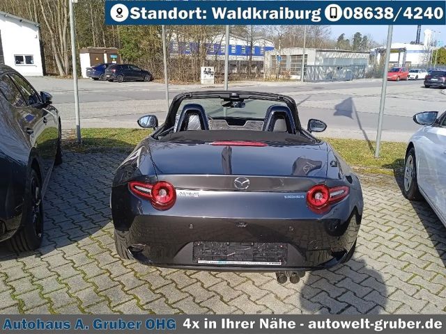 Mazda MX-5 Exclusive-line SkyActiv