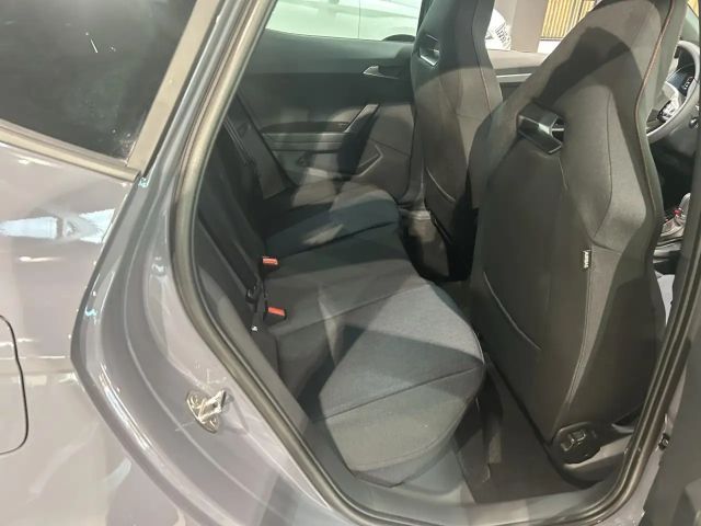 Seat Arona Black FR-lijn