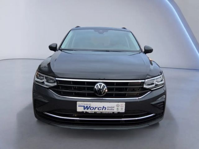 Volkswagen Tiguan 2.0 TSI DSG Life