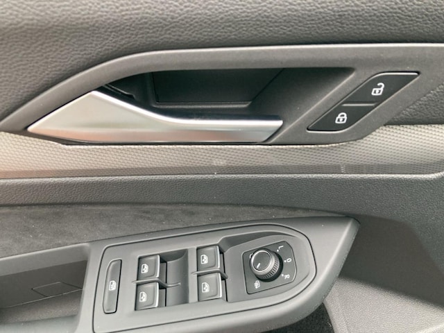 Volkswagen Golf 1.5 eTSI DSG Style