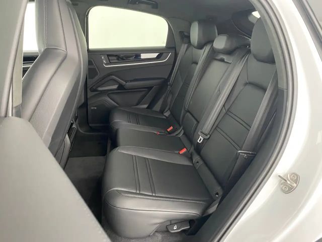 Porsche Cayenne Coupé E-Hybrid Turbo