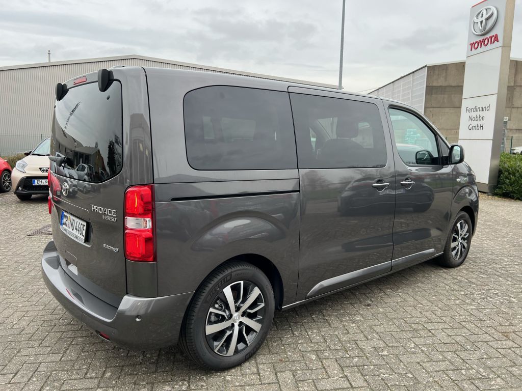 Toyota Proace Verso EV L1 Plus Team D