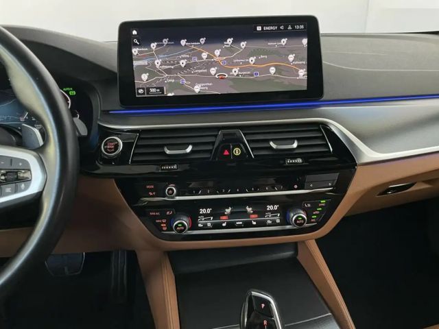 BMW 520 520d M-Sport