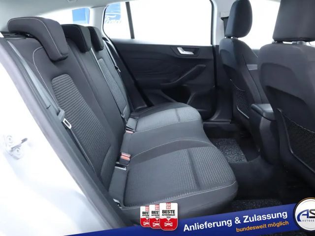 Ford Focus Cool & Connect Wagon