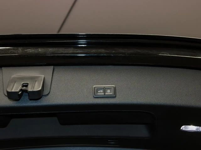 Audi Q8 e-tron 50 Quattro S-Line