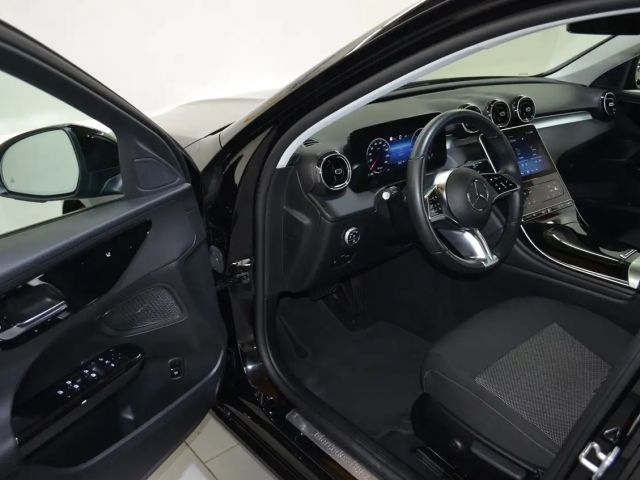 Mercedes-Benz C 220 C 220 d Estate