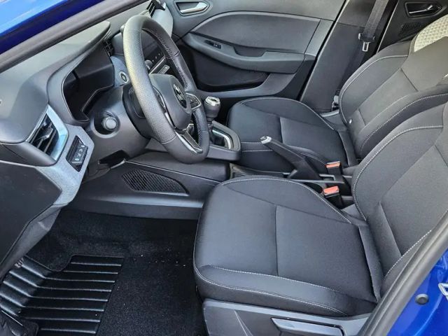 Mitsubishi Colt Plus