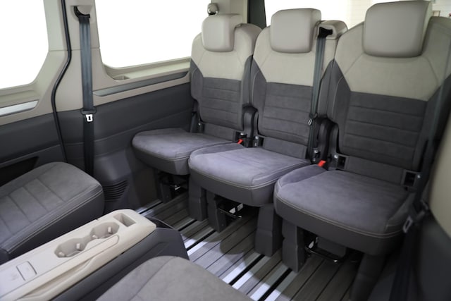 Volkswagen Multivan 2.0 TDI DSG T7