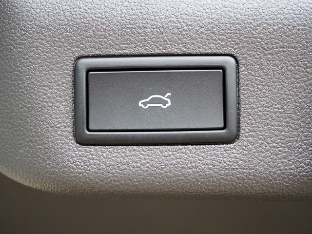 Volkswagen Multivan 2.0 TDI DSG Lang Style T7