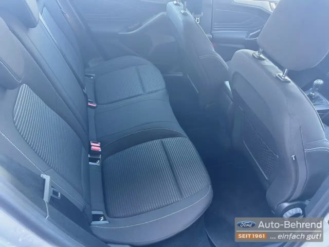 Ford Focus Titanium Wagon