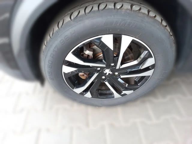 Peugeot E-2008 Allure Pack