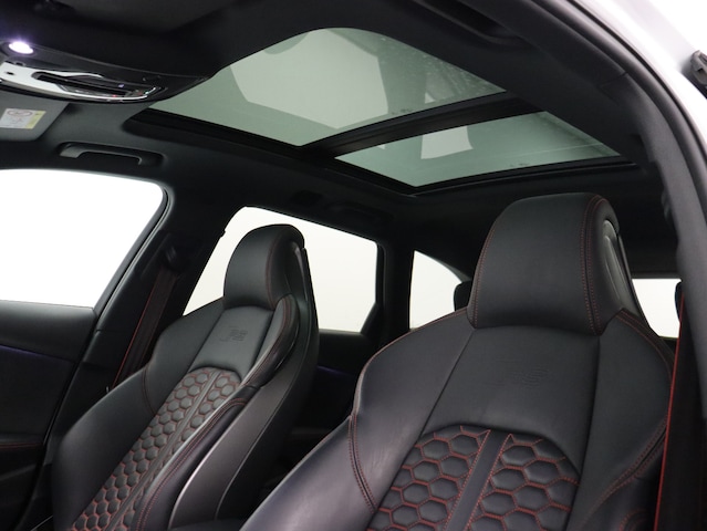 Audi RS4 Avant Quattro