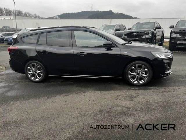 Ford Focus ST Line Wagon