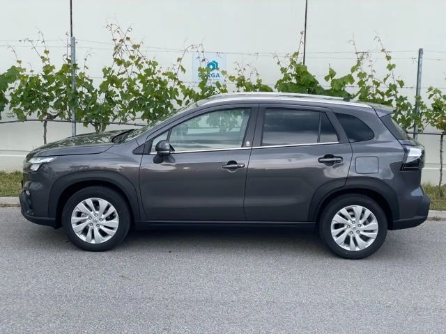 Suzuki S-Cross Hybrid