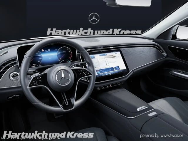 Mercedes-Benz E 200 AVANTGARDE Sedan