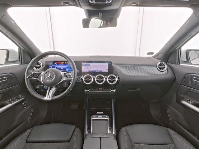 Mercedes-Benz EQA 300 4MATIC