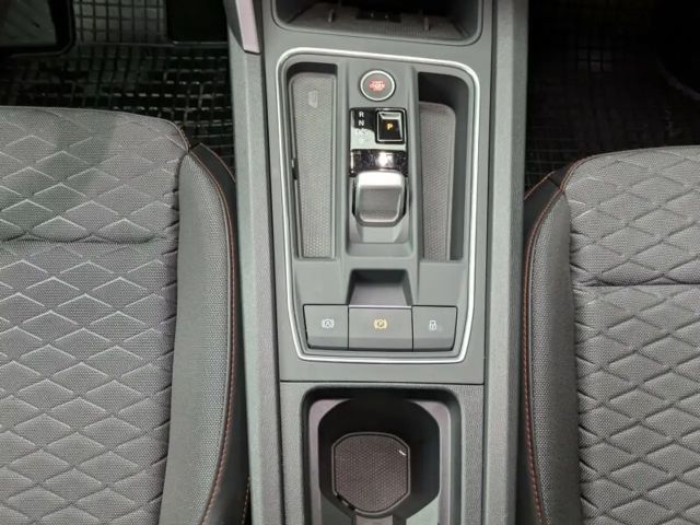 Seat Leon 2.0 TDI DSG FR-lijn Sportstourer