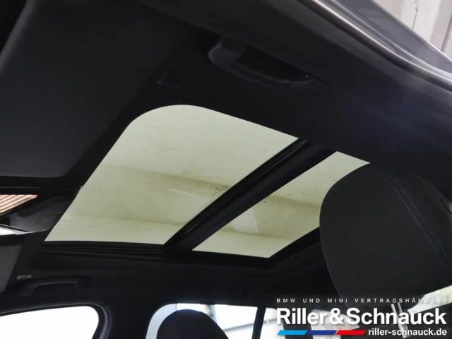 BMW 330 330d M-Sport Touring xDrive