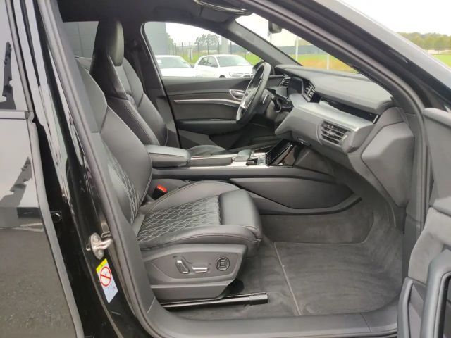 Audi e-tron 50 Quattro S-Line