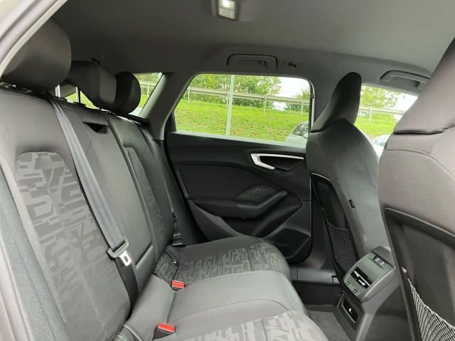 Audi A5 advanced TFSI / Navi+, Tech, AHK, LED+