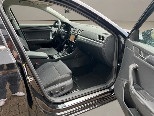 Skoda Superb 2.0 TDI Combi Style Style