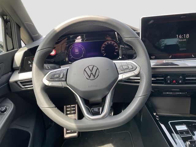 Volkswagen Golf 1.5 eTSI DSG R-Line