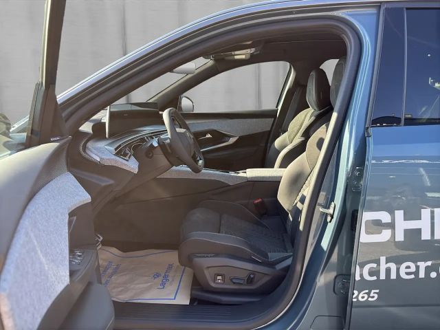 Peugeot E-3008 GT-Line