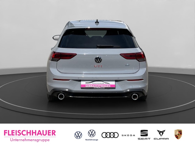 Volkswagen Golf 2.0 TSI Golf VIII