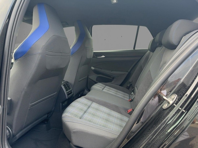 Volkswagen Golf GTE Style