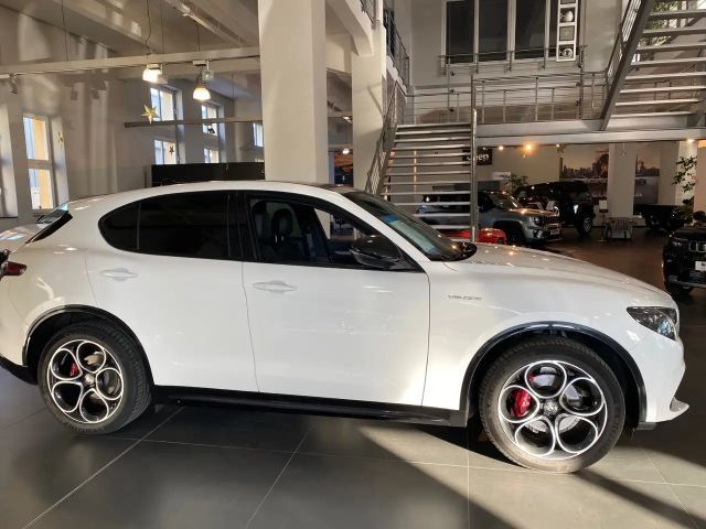 Alfa Romeo Stelvio Q4 Veloce