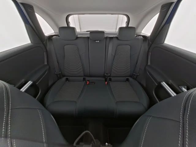 Mercedes-Benz B 200 Progressive Sedan