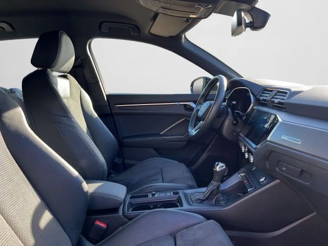 Audi Q3 Hybride S-Line S-Tronic