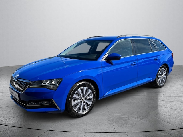 Skoda Superb Combi iV