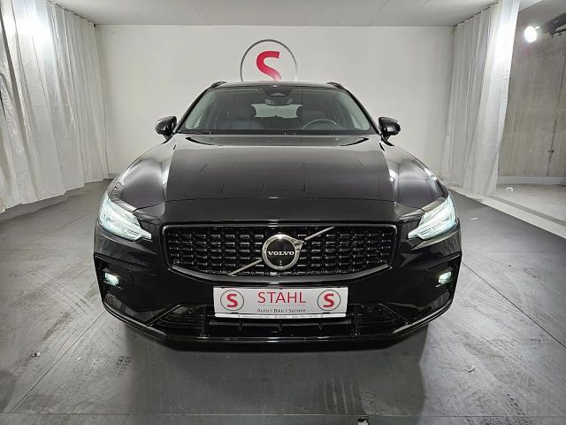 Volvo V60 Dark Geartronic Plus