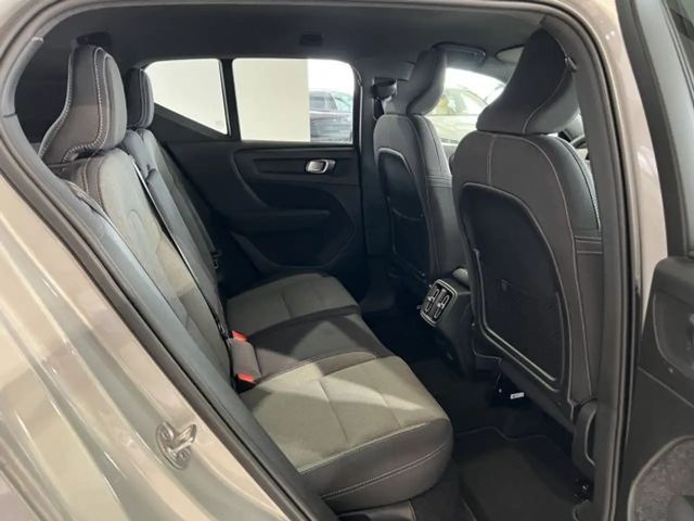 Volvo XC40 Dark Plus