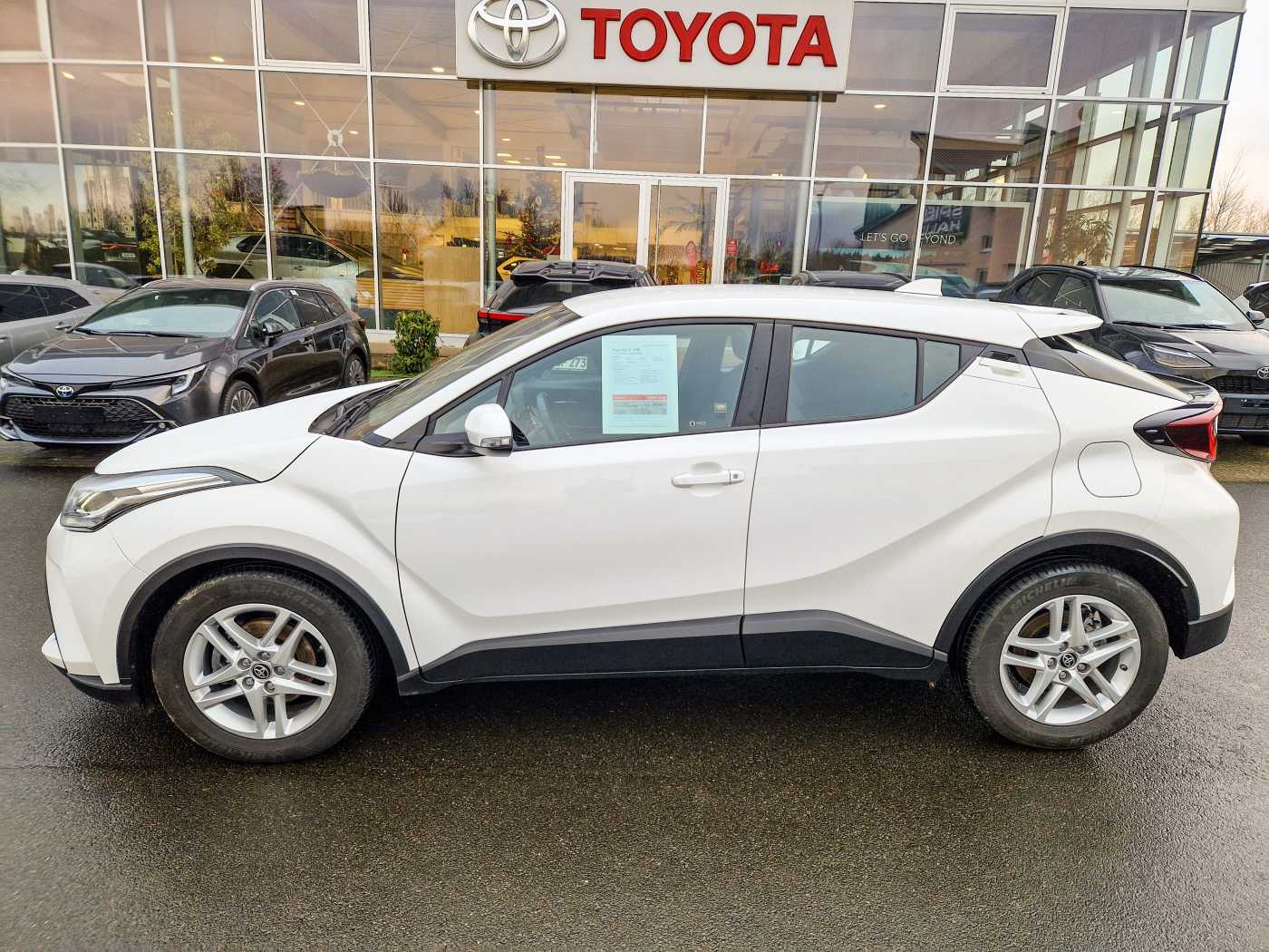 Toyota C-HR 5-deurs Basis