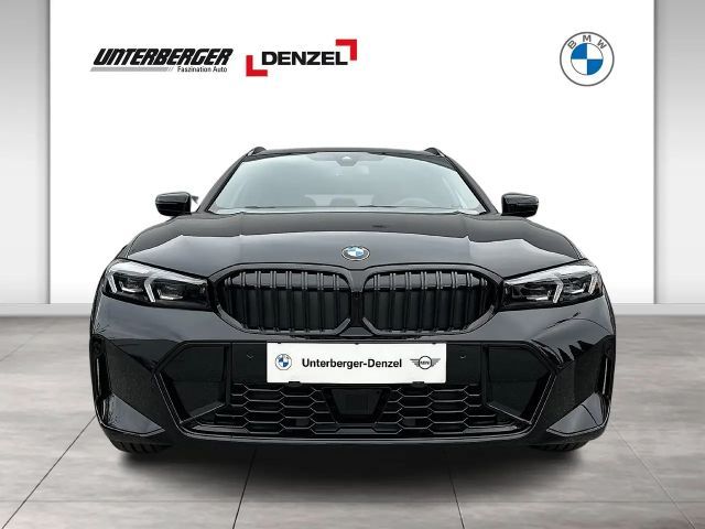 BMW 320 320d M-Sport Touring xDrive