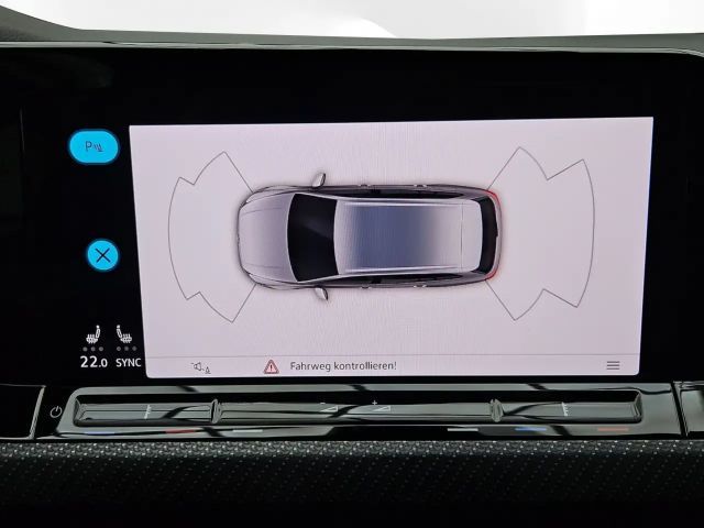 Volkswagen Golf 1.5 TSI R-Line Variant